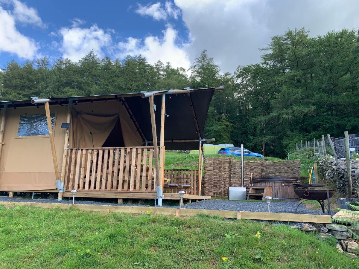 Mountain View Safari Tent With Hot Tub In The Heart Of Snowdonia ดอลเกซเซย์ ภายนอก รูปภาพ