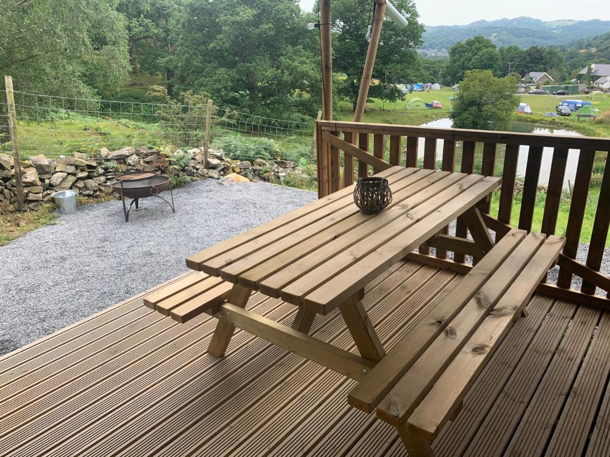Mountain View Safari Tent With Hot Tub In The Heart Of Snowdonia ดอลเกซเซย์ ภายนอก รูปภาพ