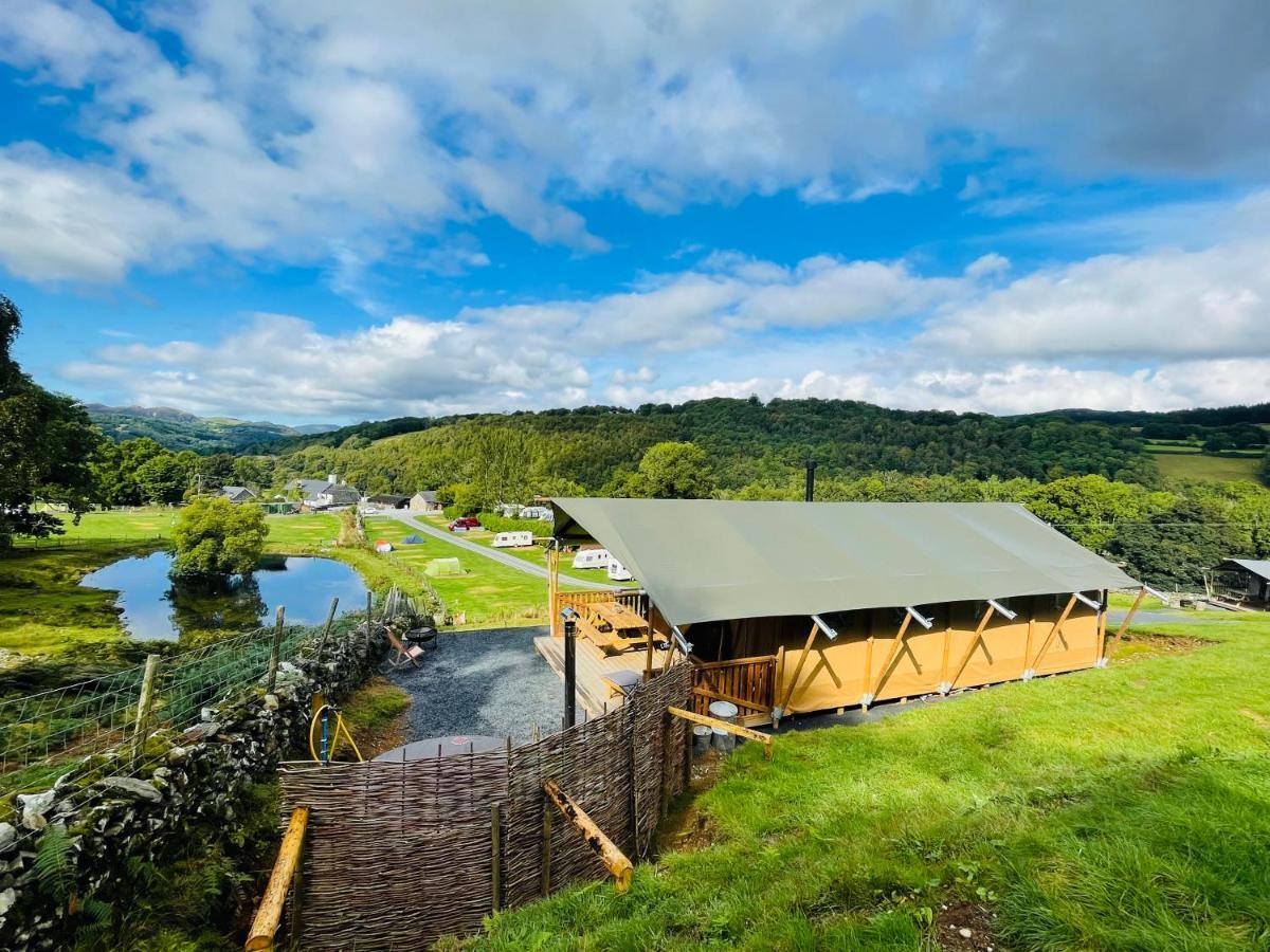Mountain View Safari Tent With Hot Tub In The Heart Of Snowdonia ดอลเกซเซย์ ภายนอก รูปภาพ